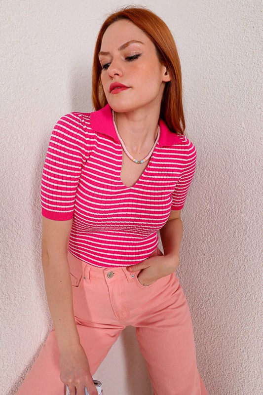 BLZ-06180 Pembe Çizgili Polo V Yaka Triko Bluz