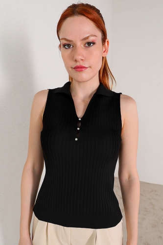 BLZ-06181 Siyah Polo Yaka Kolsuz Taş Detaylı Bluz - Thumbnail