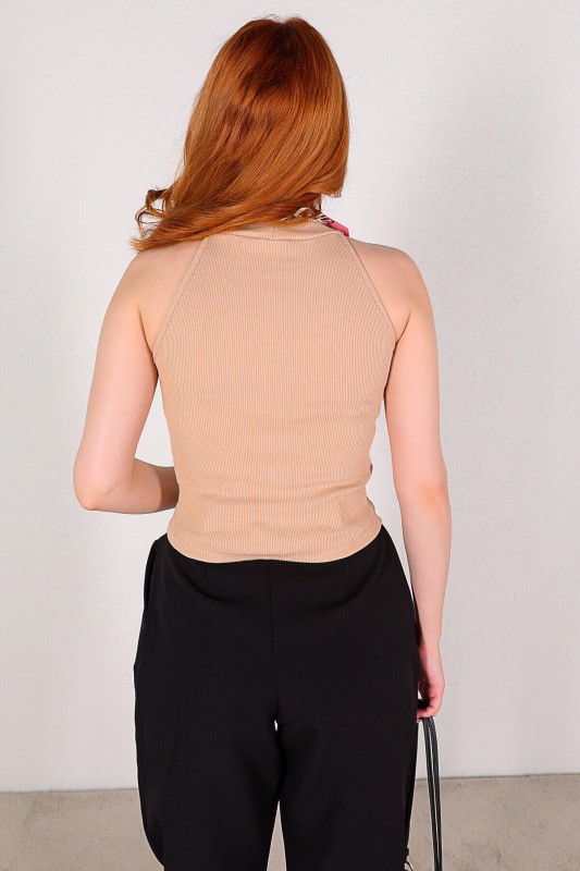 BLZ-06185 Vizon Yuvarlak Yaka Detaylı Kaşkorse Kumaş Bluz