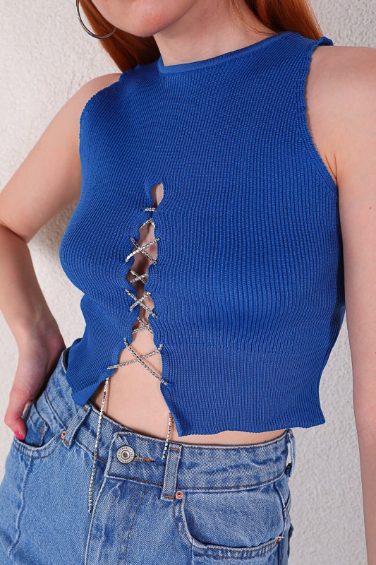 BLZ-06187 Mavi Çapraz Taş Detaylı Crop Triko Bluz