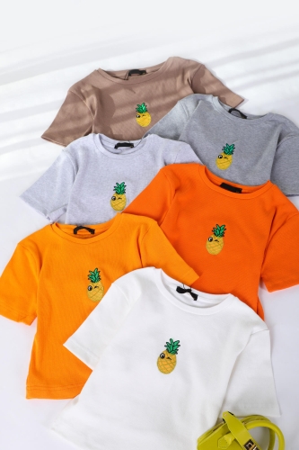 BLZ-06198 Mor Ananas Nakışlı Kaşkorse Kumaş Crop Bluz - Thumbnail