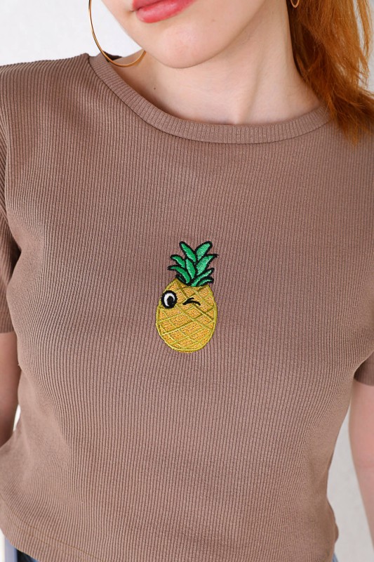 BLZ-06198 Vizon Ananas Nakışlı Kaşkorse Kumaş Crop Bluz