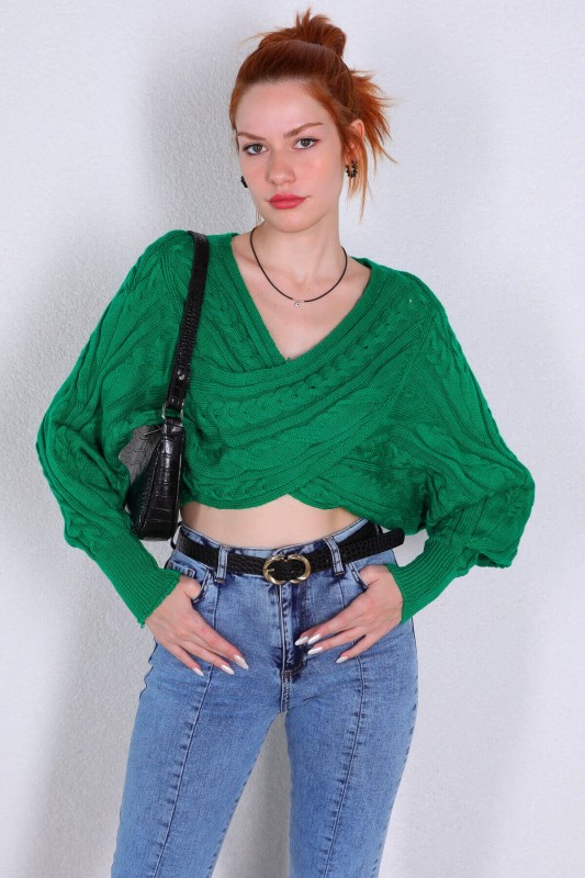 BLZ-06199 Yeşil Örgü Detaylı Çapraz Tasarım Triko Bluz