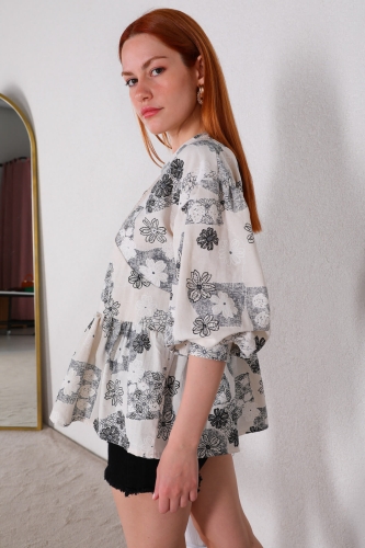 BLZ-06204 Siyah Çiçek Desenli V Yaka Balon Kol Keten Kumaş Bluz - 5
