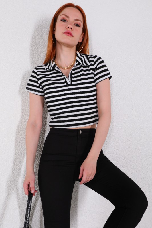 BLZ-06205 Siyah Yatay Şeritli Polo Yaka Kaşkorse Kumaş Crop Bluz