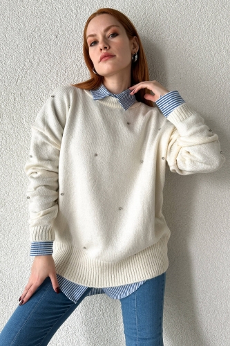 Cappmoda - BLZ-3869 Beyaz Bisiklet Yaka Taşlı Mevsimlik Triko Bluz (1)