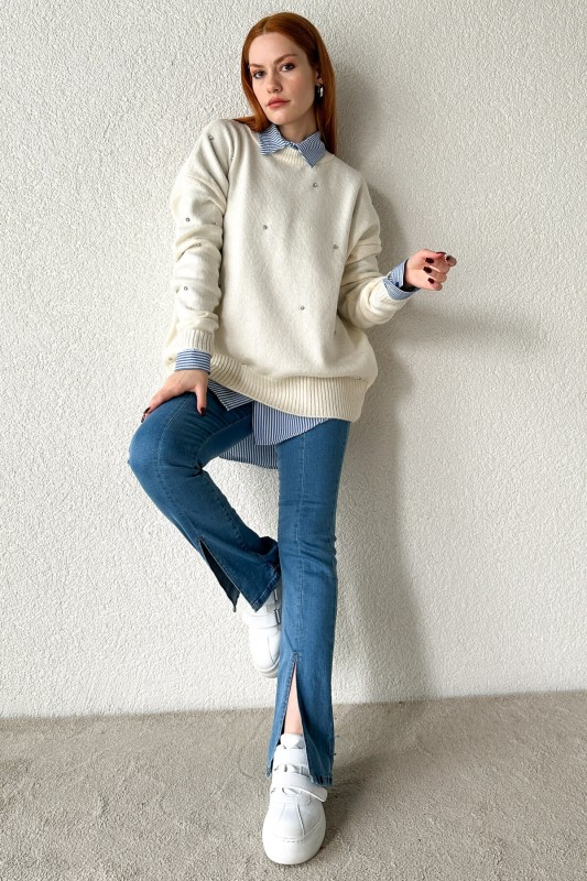BLZ-3869 Beyaz Bisiklet Yaka Taşlı Mevsimlik Triko Bluz
