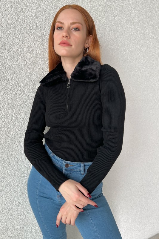 BLZ-3899 Siyah Kürklü Yaka Fitilli Triko Bluz