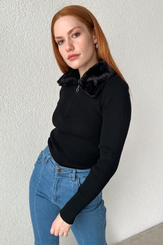 Cappmoda - BLZ-3899 Siyah Kürklü Yaka Fitilli Triko Bluz (1)