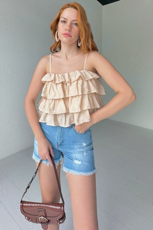 BLZ-06235 Taş Rengi Kat Kat Fırfırlı Askılı Crop Bluz - 1