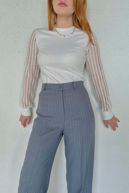 BLZ-06243 Krem Kol Örgü Detaylı Yuvarlak Yaka Bluz - 4