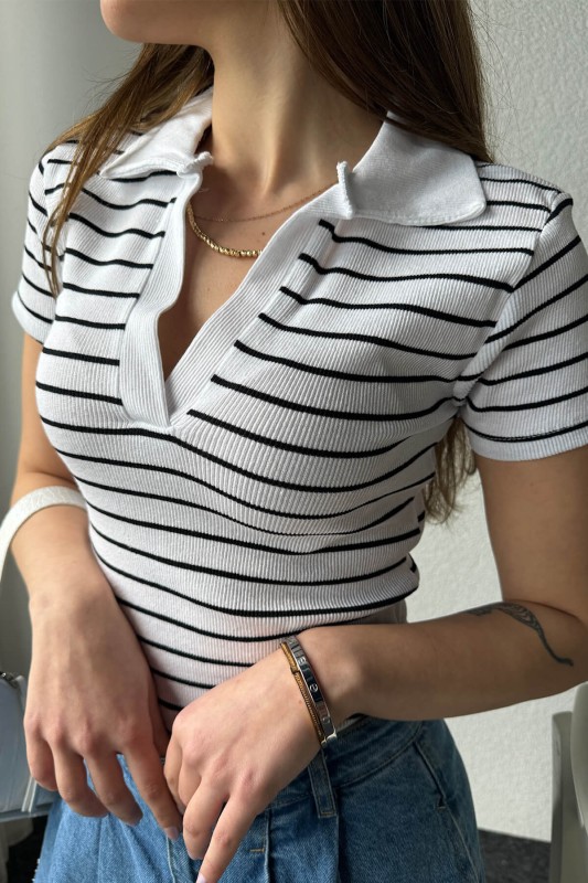 BLZ-06248 Beyaz Çizgili Polo V Yaka Kaşkorse Kumaş Crop Bluz - 1