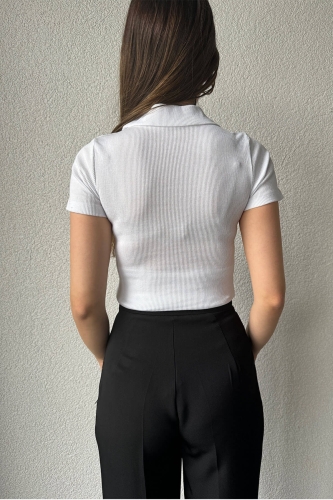 BLZ-06254 Beyaz Fermuarlı Polo Yaka Kaşkorse Kumaş Crop Bluz - 2