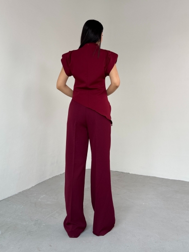 BLZ-06276 Bordo Vatkalı Arka Fermuarlı Asimetrik Kesim Tasarım Bluz - Thumbnail