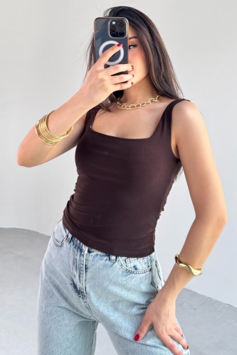 Cappmoda - BLZ-06280 Kahverengi Kare Yaka Askılı Bluz (1)