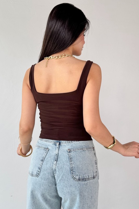 BLZ-06280 Kahverengi Kare Yaka Askılı Bluz - 3