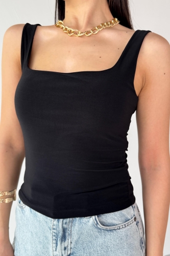 Cappmoda - BLZ-06280 Siyah Kare Yaka Askılı Bluz (1)