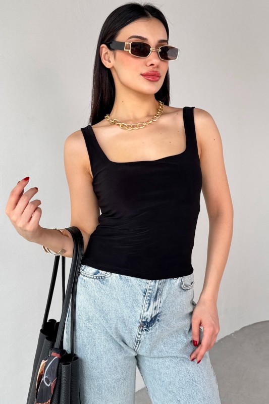 BLZ-06280 Siyah Kare Yaka Askılı Bluz