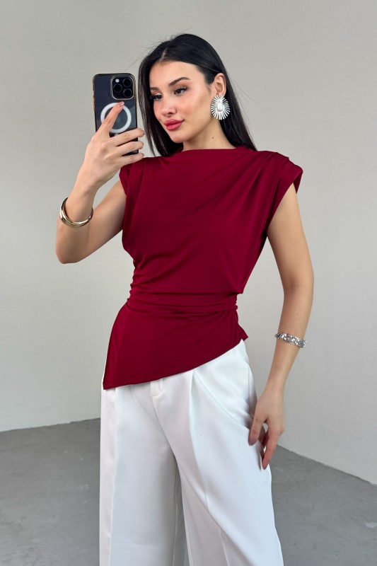 BLZ-06282 Bordo Vatkalı Yan Yırtmaçlı Asimetrik Kesim Bluz