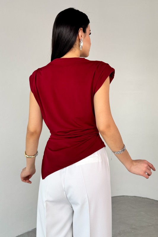 BLZ-06282 Bordo Vatkalı Yan Yırtmaçlı Asimetrik Kesim Bluz