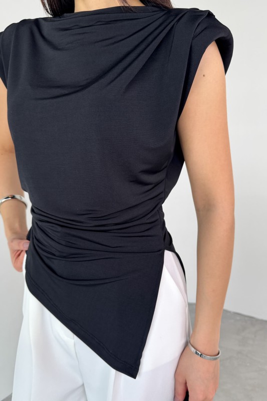 BLZ-06282 Siyah Vatkalı Yan Yırtmaçlı Asimetrik Kesim Bluz - 5
