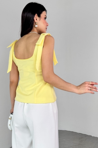 BLZ-06286 Sarı Havuz Yaka Askılı Bluz - 3