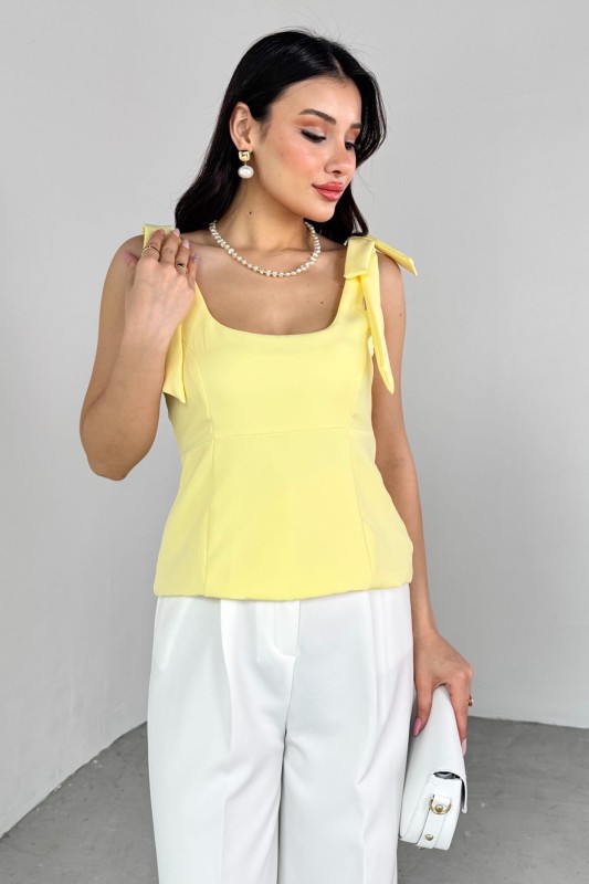 BLZ-06286 Sarı Havuz Yaka Askılı Bluz - 7