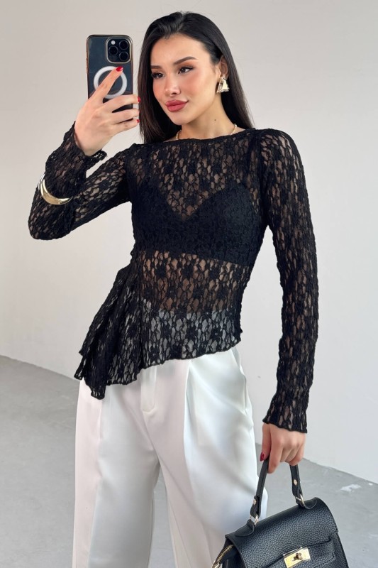 BLZ-13522 Siyah Kayık Yaka Dantelli Bluz