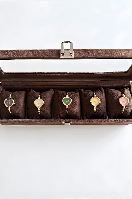 Carrie Gold Kadran Kalp Formlu Hasır Kordon Kadın Kol Saati - 3