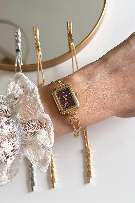 Celesi Bordo Kadran Gold Metal Kordon Kadın Kol Saati 