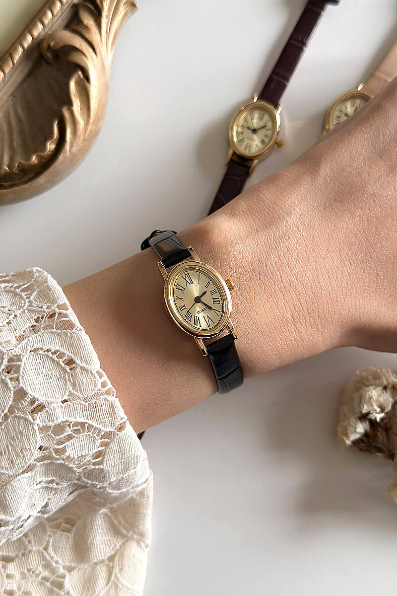 Chic Siyah Deri Kordon Gold Kadran Kadın Kol Saati - 1