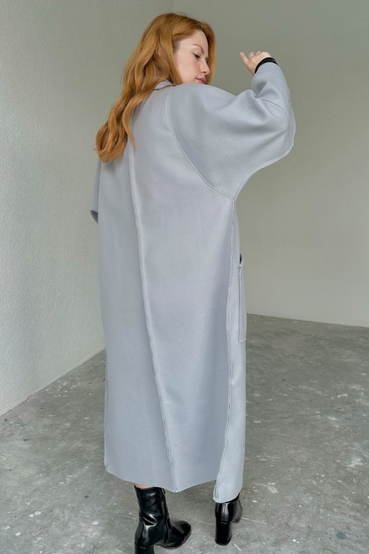 CKT-12405 Gri Yarasa Kol Kaşe Kumaş Kuşaklı Cep Detay Uzun Ceket - 4