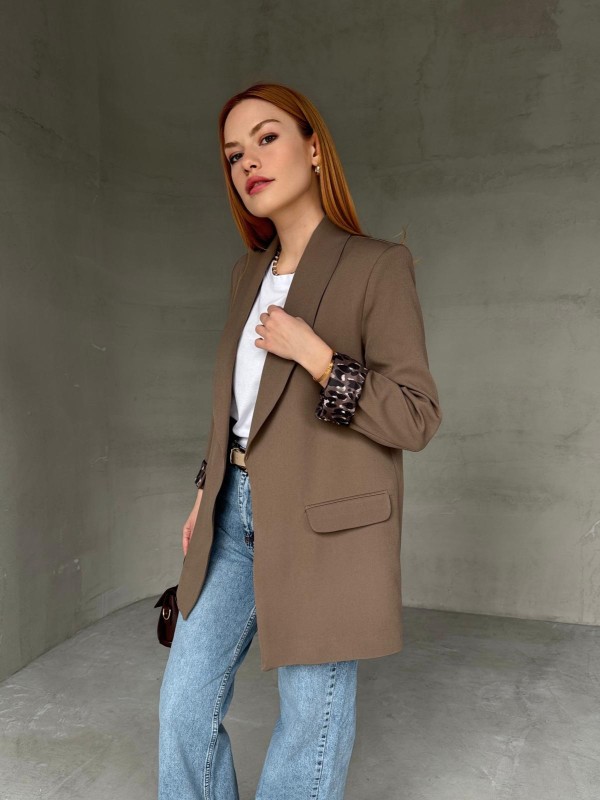 CKT-12435 Kahverengi Leopar Astarlı Vatkalı Kruvaze Yaka Blazer Ceket
