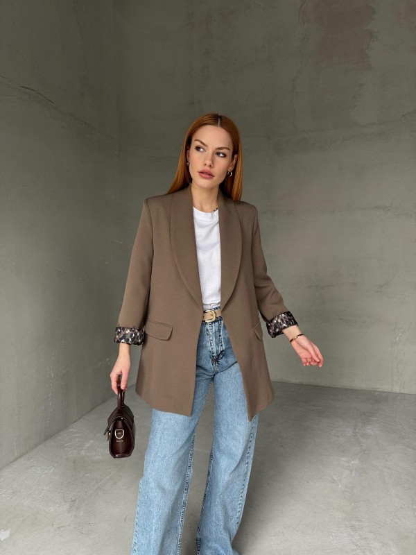 CKT-12435 Kahverengi Leopar Astarlı Vatkalı Kruvaze Yaka Blazer Ceket