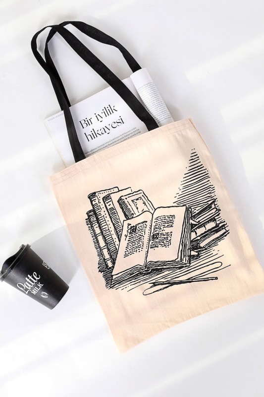 ÇNT-18037 Krem Kitap Baskılı Keten Bez Çanta