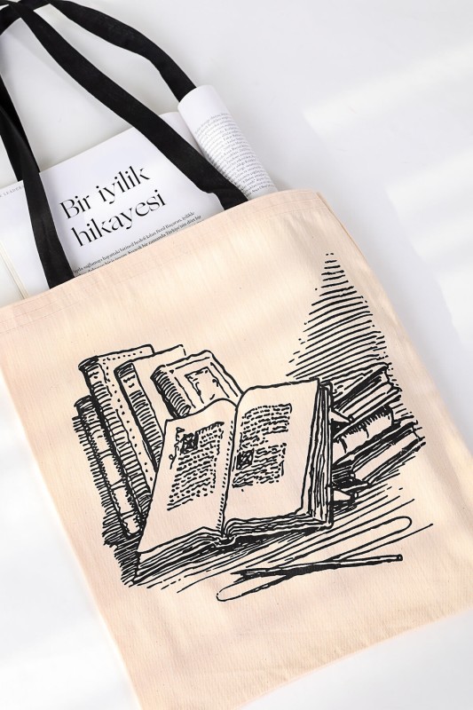 ÇNT-18037 Krem Kitap Baskılı Keten Bez Çanta
