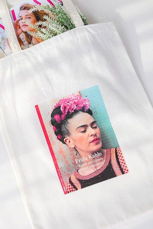 ÇNT-18039 Beyaz Frida Kahlo Baskılı Keten Bez Çanta