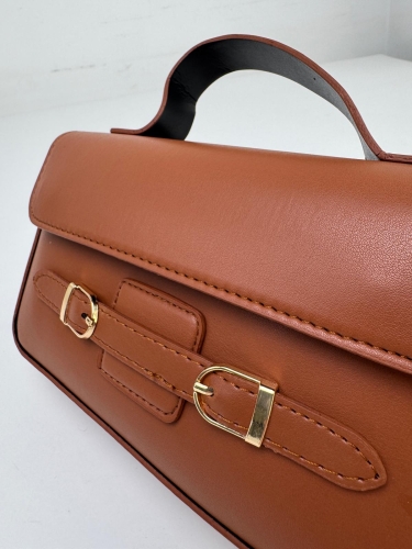 Cappmoda - ÇNT-3015 Taba Çift Toka Detaylı Crossbody Omuz Çantası (1)