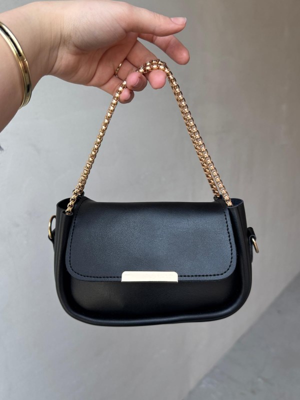 ÇNT-3016 Siyah Zincir Askılı Suni Deri Crossbody Omuz Çantası