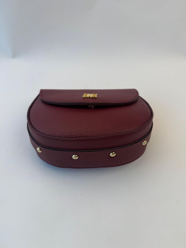 ÇNT-3032 Bordo Gold Zımba Detaylı Kapaklı Omuz Çantası - Thumbnail