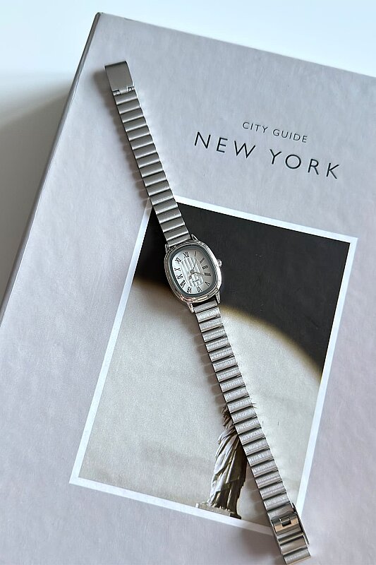 Cosmos Silver Beyaz Oval Kadran Çelik Kordon Kadın Kol Saati  - 1