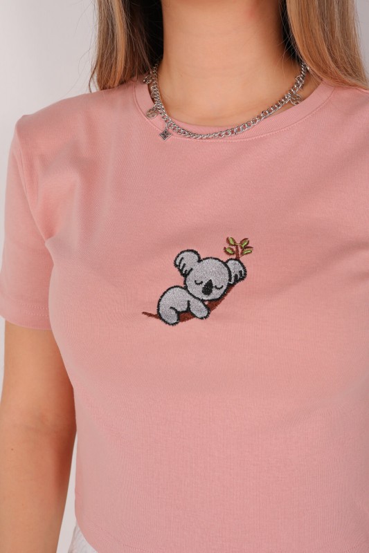 CPP-TSR-04097 Gül Kurusu Koala Nakışlı Crop Tişört