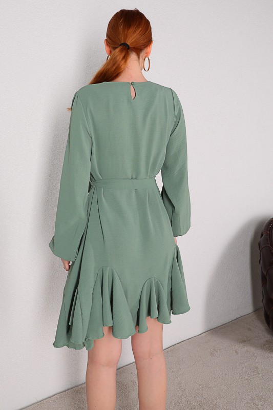 ELB-01607 Yeşil Kuşaklı Pileli Salaş Elbise