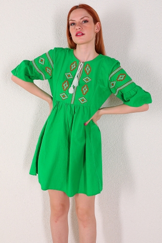 ELB-01642 Yeşil Etnik Desenli Bağlamalı Mini Elbise - Thumbnail