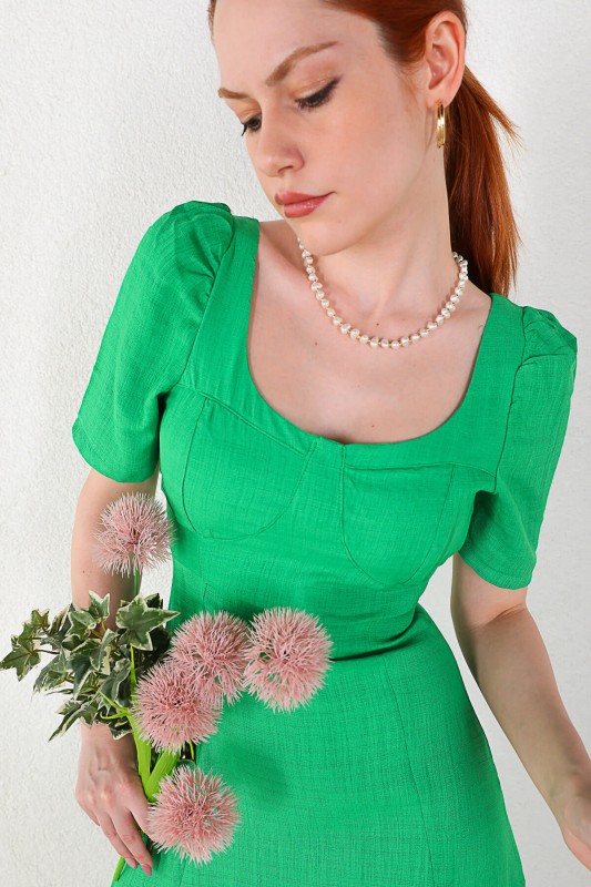 ELB-01666 Yeşil Yuvarlak Yaka Çift Yırtmaçlı Elbise