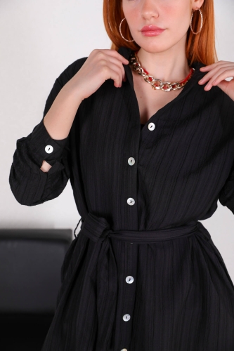 Cappmoda - ELB-01680 Siyah Düğme Detaylı Hakim Yaka Kuşaklı Uzun Elbise (1)