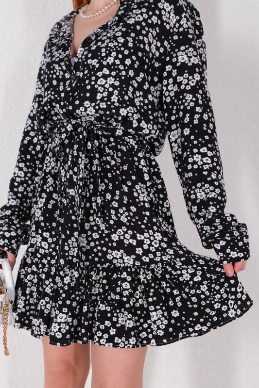 ELB-01687 Siyah Çiçek Desenli Kuşaklı Pileli Midiboy Gömlek Elbise
