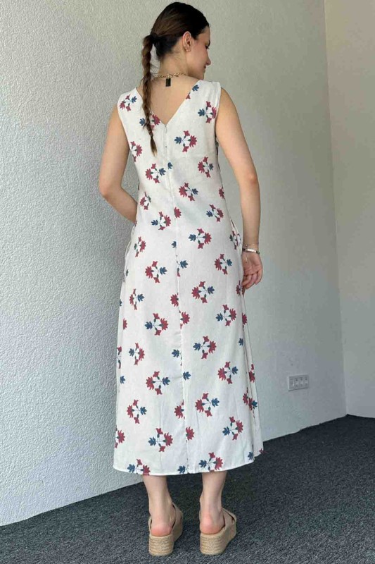 ELB-01740 Krem Mavi Çiçekli Keten Kumaş Arkadan Fermuarlı Salaş Elbise - 6