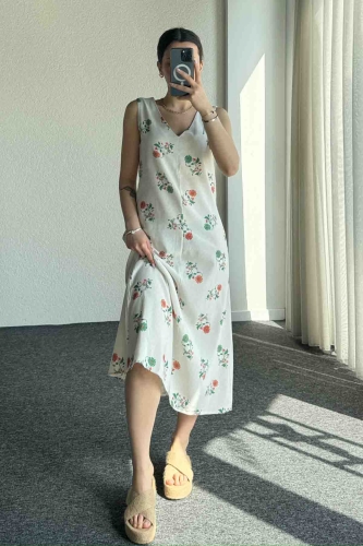 ELB-01740 Krem Yeşil Çiçekli Keten Kumaş Arkadan Fermuarlı Salaş Elbise - 3