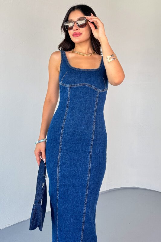ELB-01742 Koyu Mavi Havuz Yaka Denim Kumaş Arka Yırtmaç Detaylı Likralı Midiboy Elbise - 2